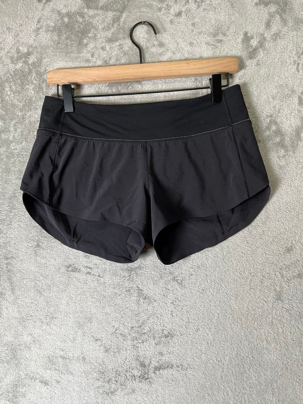 Lululemon Speed Up Short 2.5" *Breathes Running Athletic Workout Shorts 4